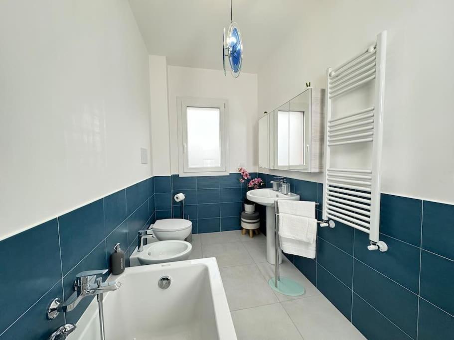 Apartamento Attico Magnificent Wi-fi/free Parking *