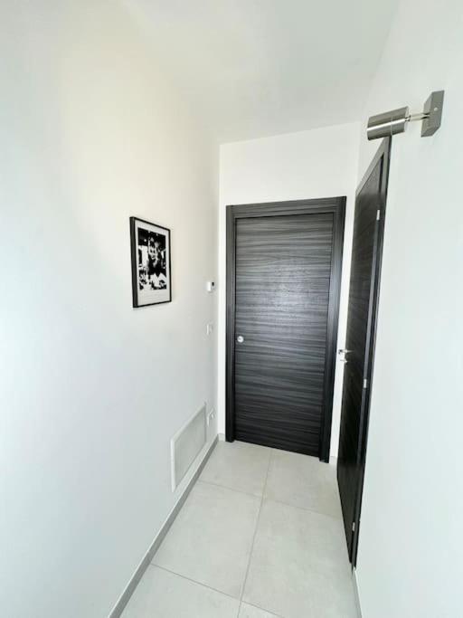 Attico Magnificent Wi-fi/free Parking Apartamento Palermo