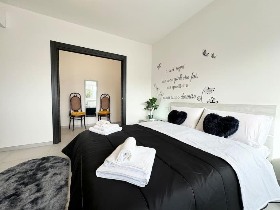 Apartamento Attico Magnificent Wi-fi/free Parking
